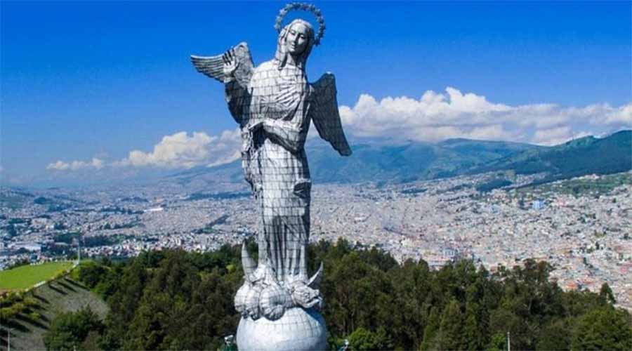 El Panecillo - Historic Center