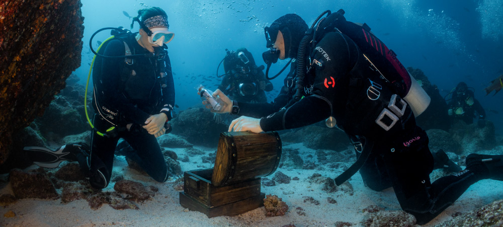 An intrepid and romantic marriage proposal in the Galapagos deep